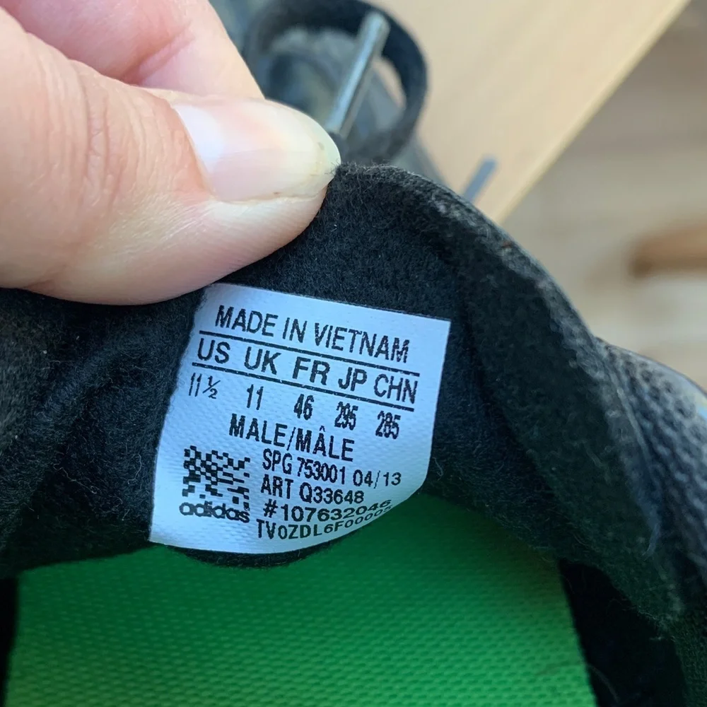 Adidas Black Neon Green Turf Cleats Size 11 Soccer Streetwear - Picture 8 of 9